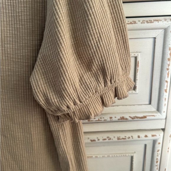 Piper and Scoot shirt size L - Picture 2 of 4